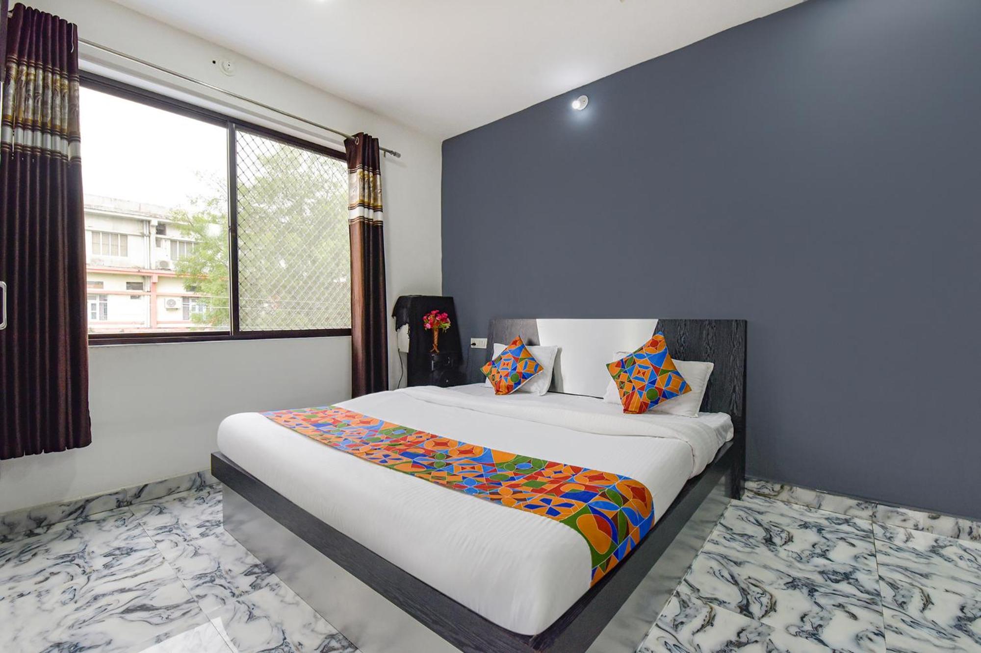 Fabexpress Soni Palace Ujjain Dış mekan fotoğraf